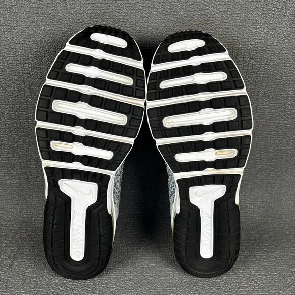 π΄ Nike Air Max Sequent 2 Women`s Size 8.5 Silver White Running Shoes 852465-001 - Picture 7 of 8